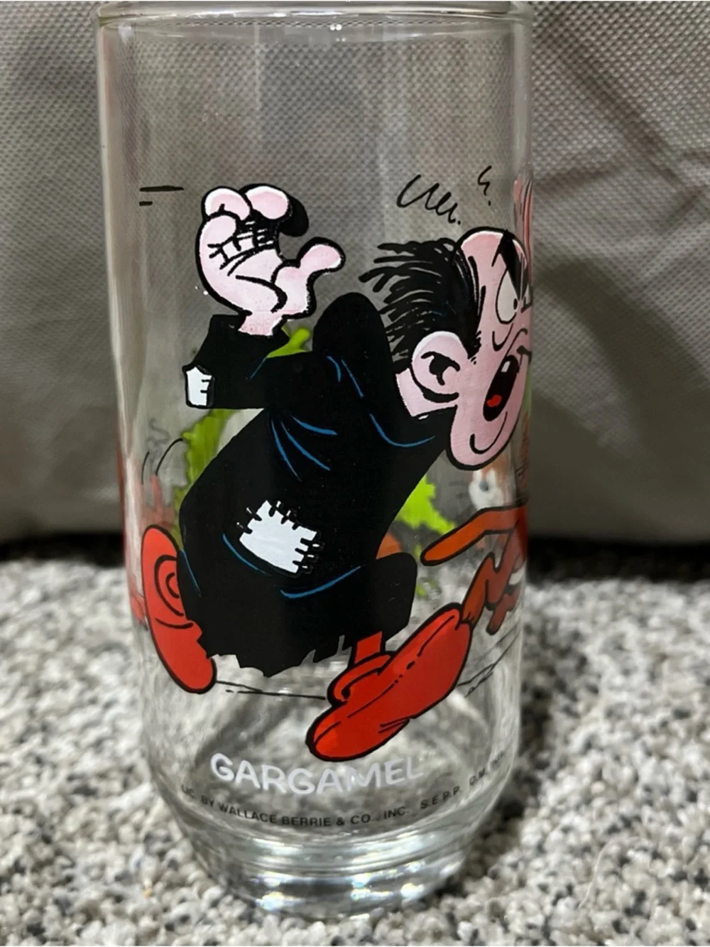Smurf GARGAMEL & AZRAEL Glass Drinking Tumbler Wallace Berrie Peyo Vintage 1982